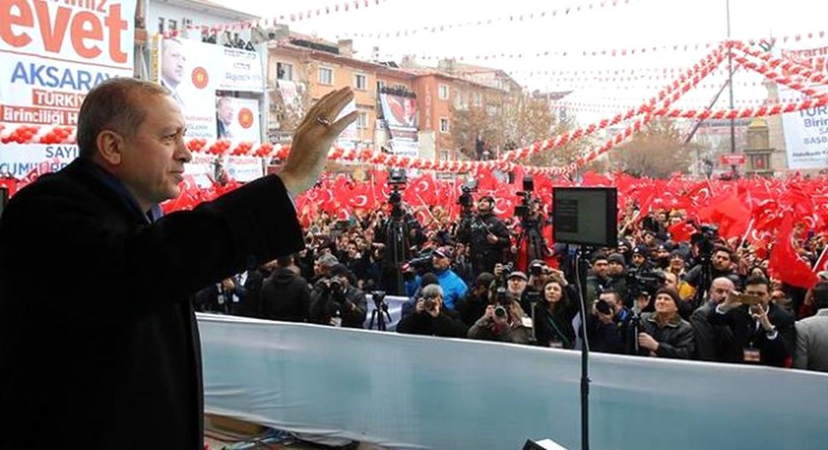 Bu Sistem Bileklerimizde Prangaydı\'