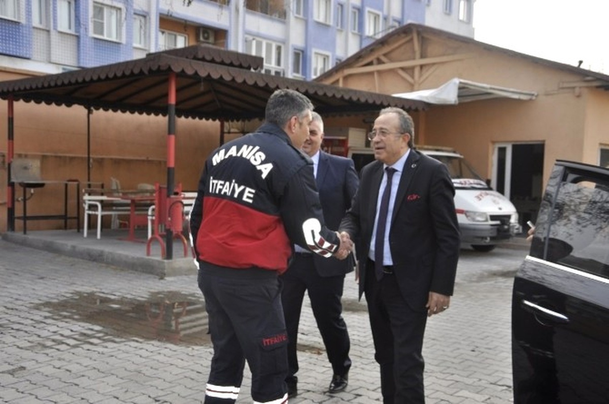Büyükşehir, Akhisar\'da Çalışmaları İnceledi