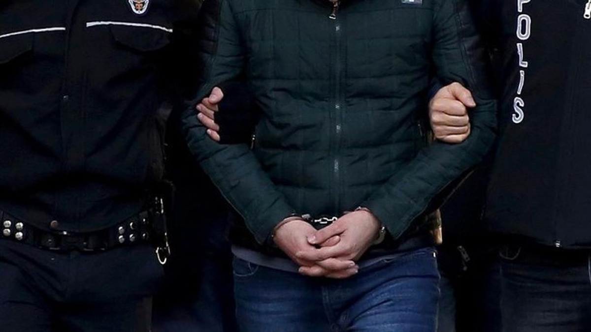 Dbp\'li İl Genel Meclisi Üyesi Gözaltına Alındı