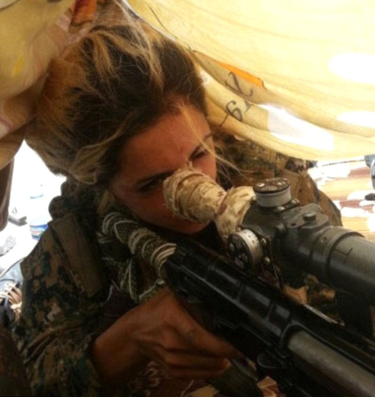 DEAŞ, Danimarkalı YPG'li Teröristin Başına 1 Milyon Dolar Ödül Koydu