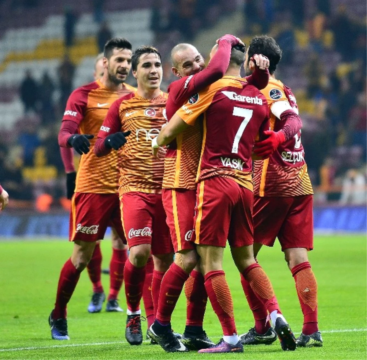 Galatasaray ile Kayserispor 42. Randevuda