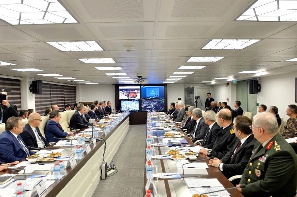İçişleri Bakanı Soylu "Türkiye Güven-Huzur (3)" Uygulamasını Canlı Bağlantılarla Takip Etti