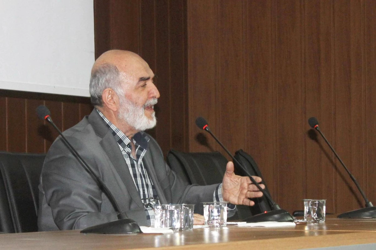 İslam Dünyasında ve Türkiye\'de Neler Oluyor" Konferansı