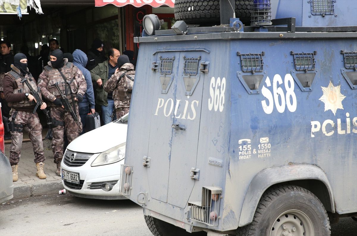 İstanbul\'daki Terör Operasyonu