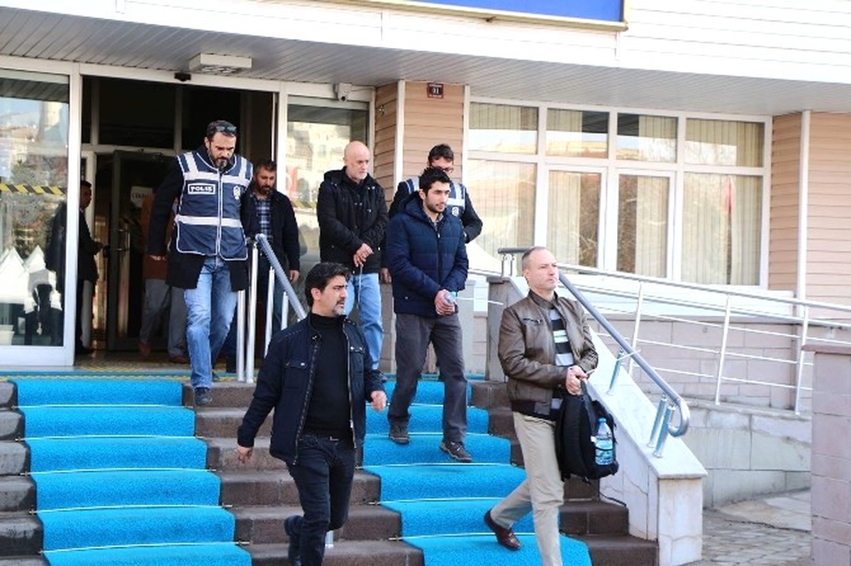 Kırıkkale\'de Fetö\'den Gözaltına Alınan 4 Polis Tutuklandı