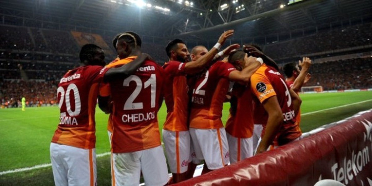 Kötü Haber! Yıldız Futbolcunun Durumu Netleşti