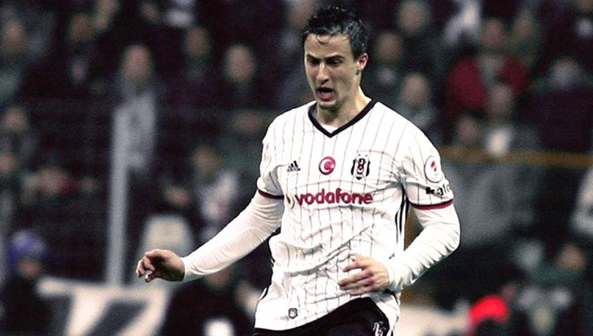 Matej Mitrovic İlk Maçında Nasıl Oynadı?