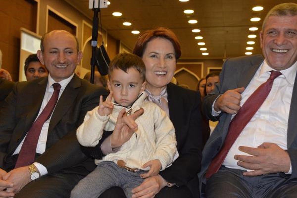 Meral Akşener: Anayasa Değişikliğinin Türkiye\'yi Bölünmeye Götüreceğine İnanıyoruz (3)