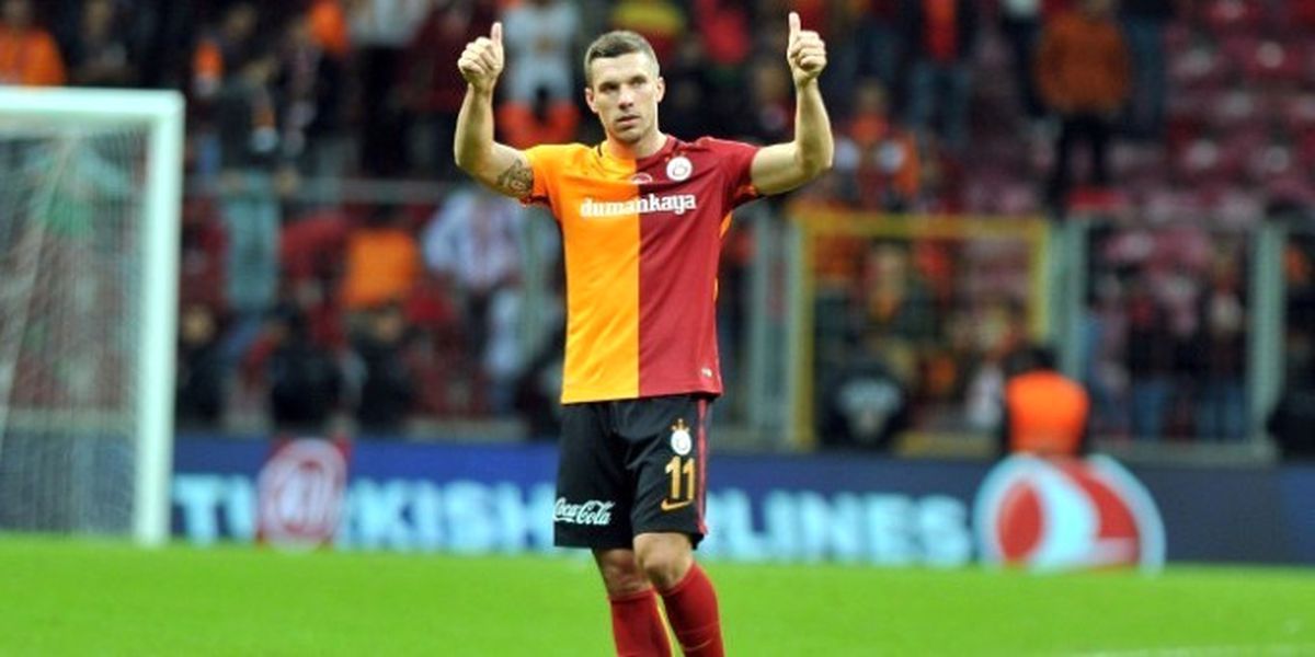Podolski\'den Galatasaray\'a Mesaj