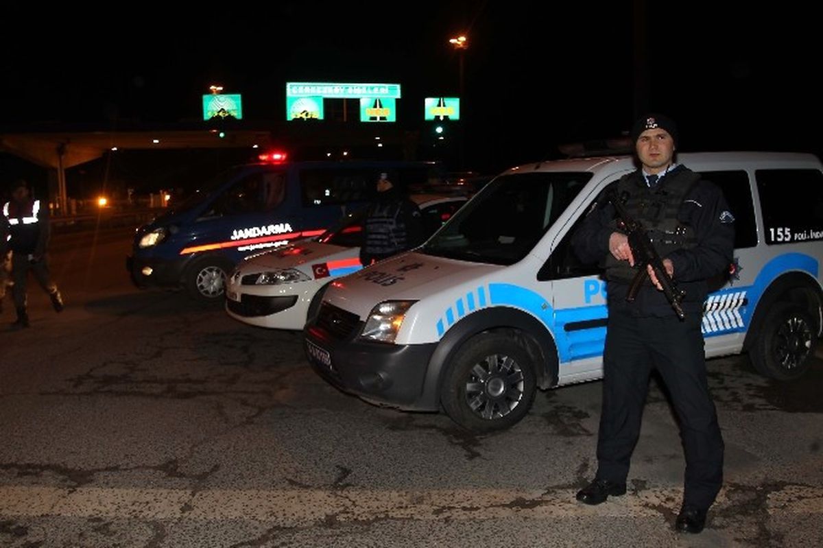 Polis ve Jandarmadan Gişelerde Uygulama