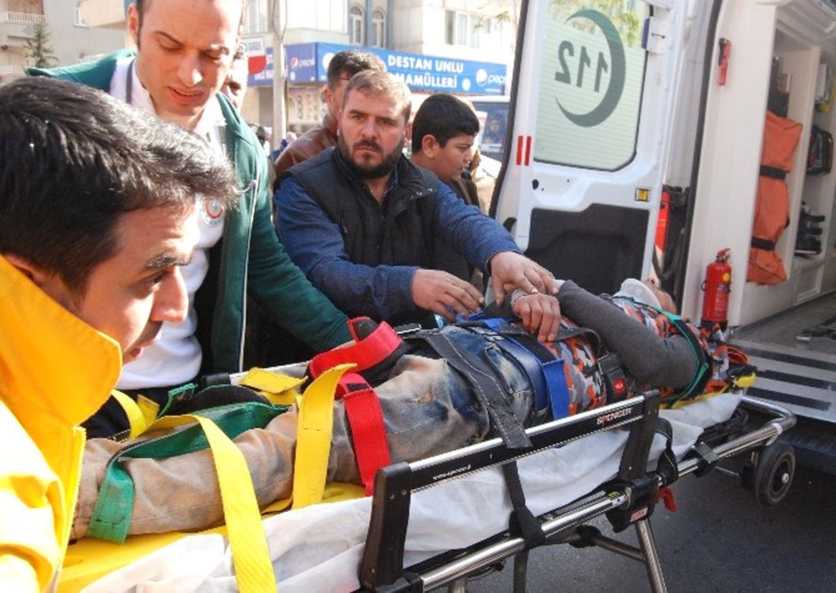 Şanlıurfa\'da Motosiklet Devrildi: 2 Ölü