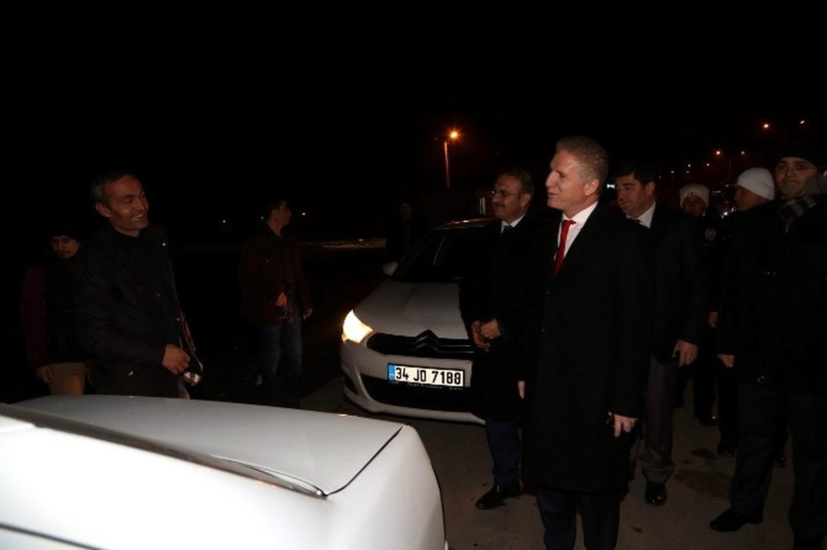 Vali Gül, Asayiş Uygulama Noktalarını Ziyaret Etti