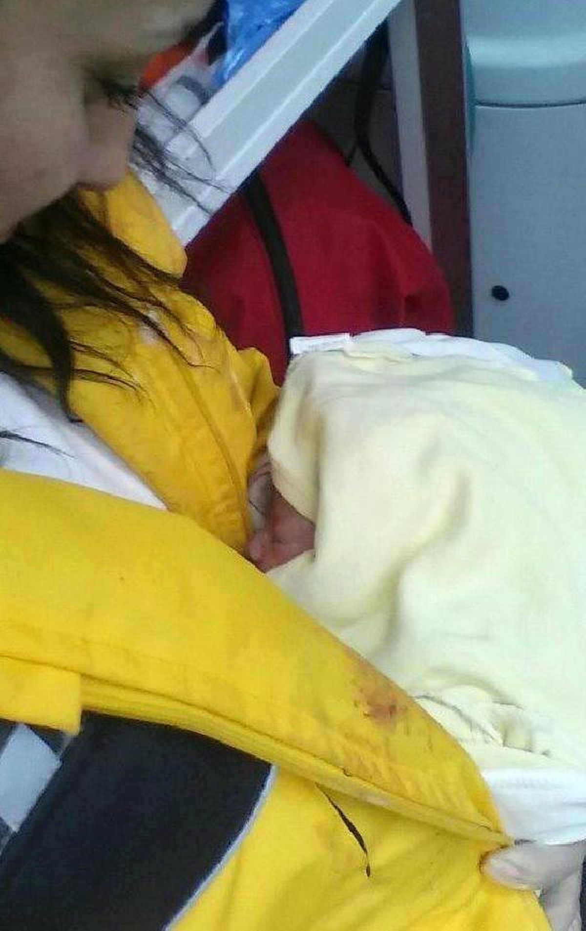 112 Ambulasında Doğum Yaptı