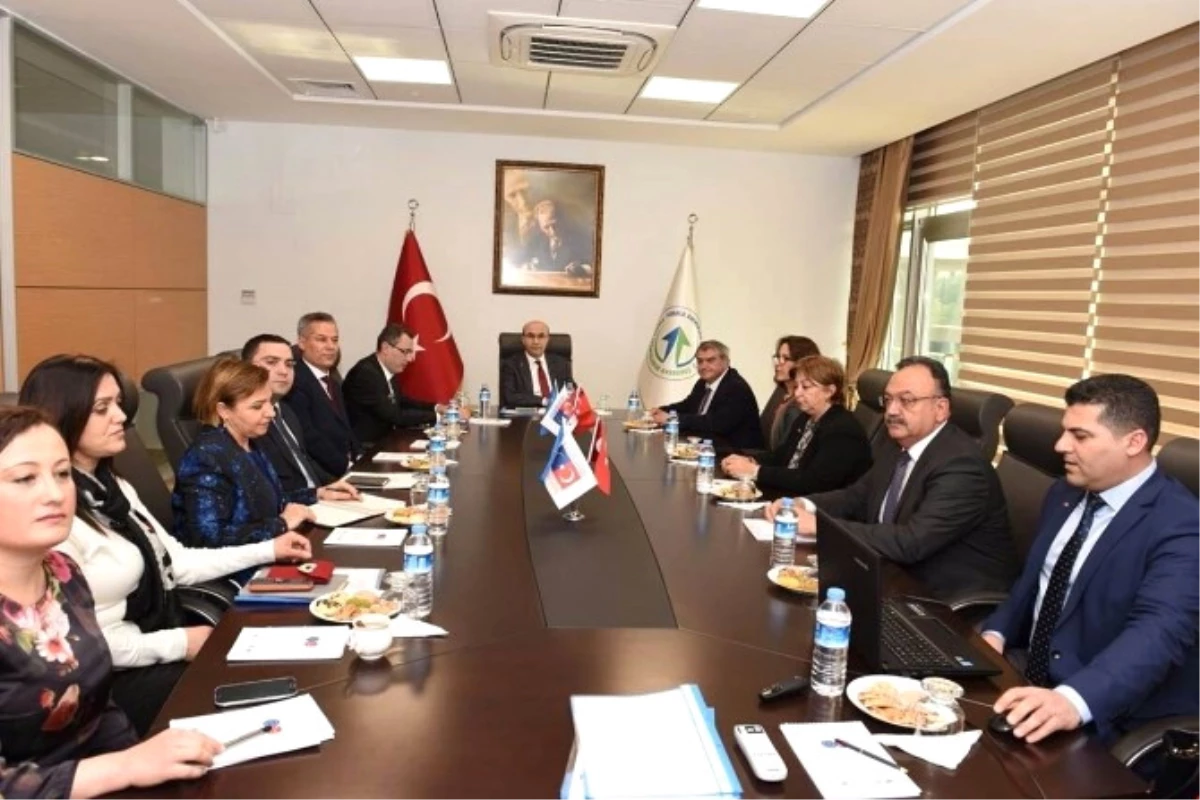 Adana Valiliği AB ve Dış İlişkiler Birimi Faaliyet Raporu Sunuldu