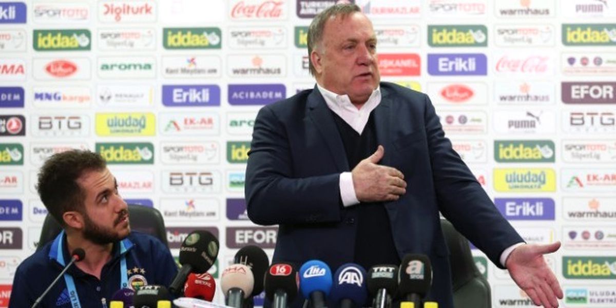 Advocaat, Çok Sert Sert Konuştu!