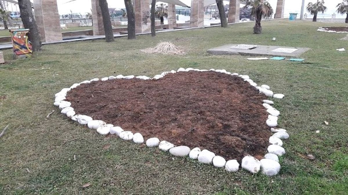 Akçakoca\'da Peyzaj Çalışmaları Sürüyor