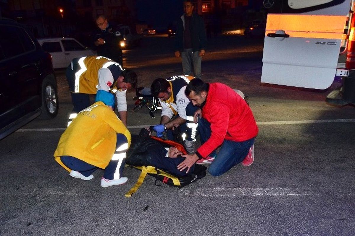 Antalya\'daki Trafik Kazalarında 2 Kişi Yaralandı