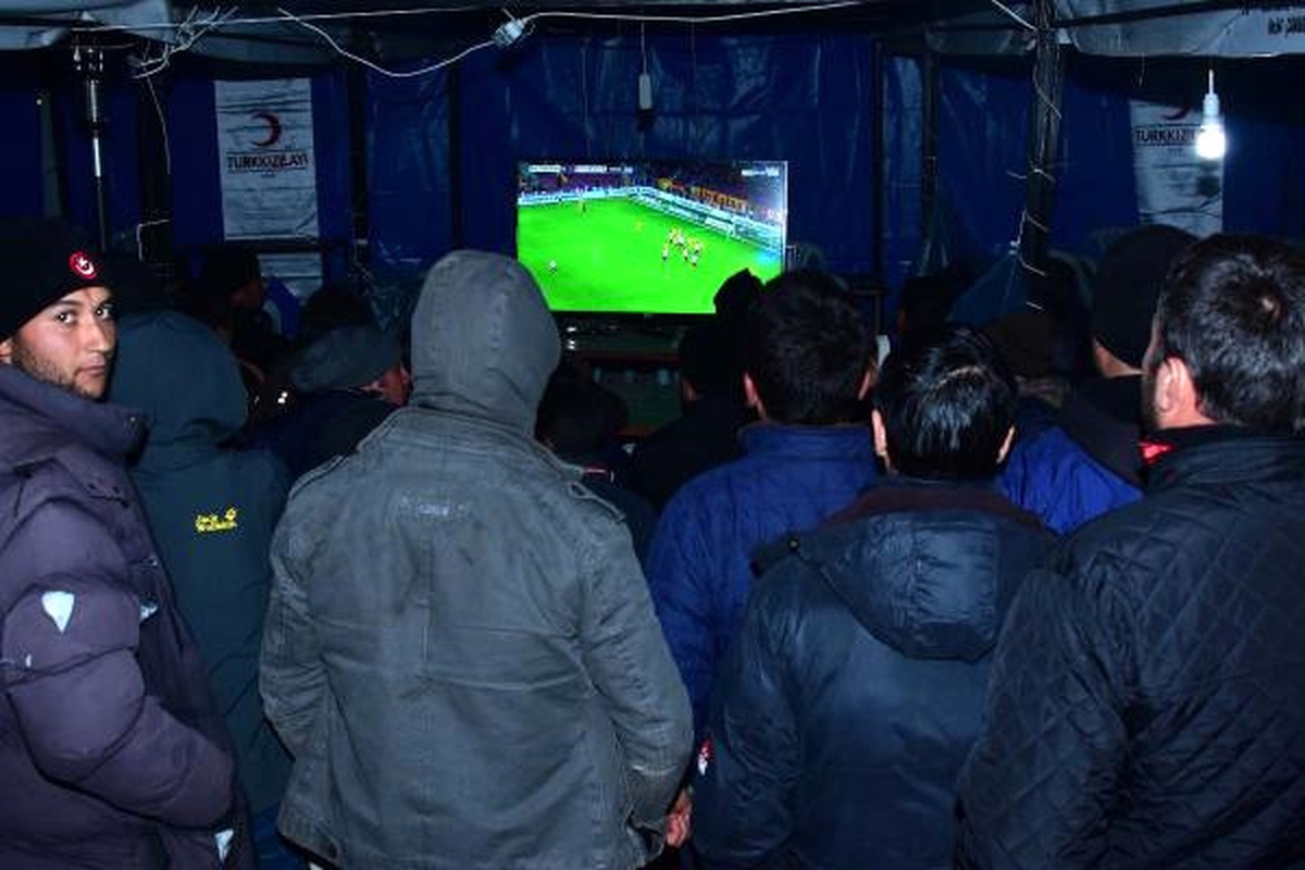 Ayvacık, Bu Kez 5.4 Büyüklüğünde Depremle Sallandı (3)