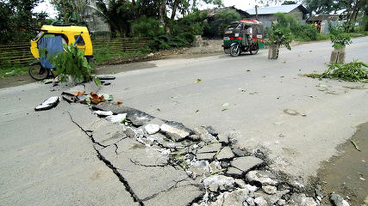 Filipinler\'de Deprem