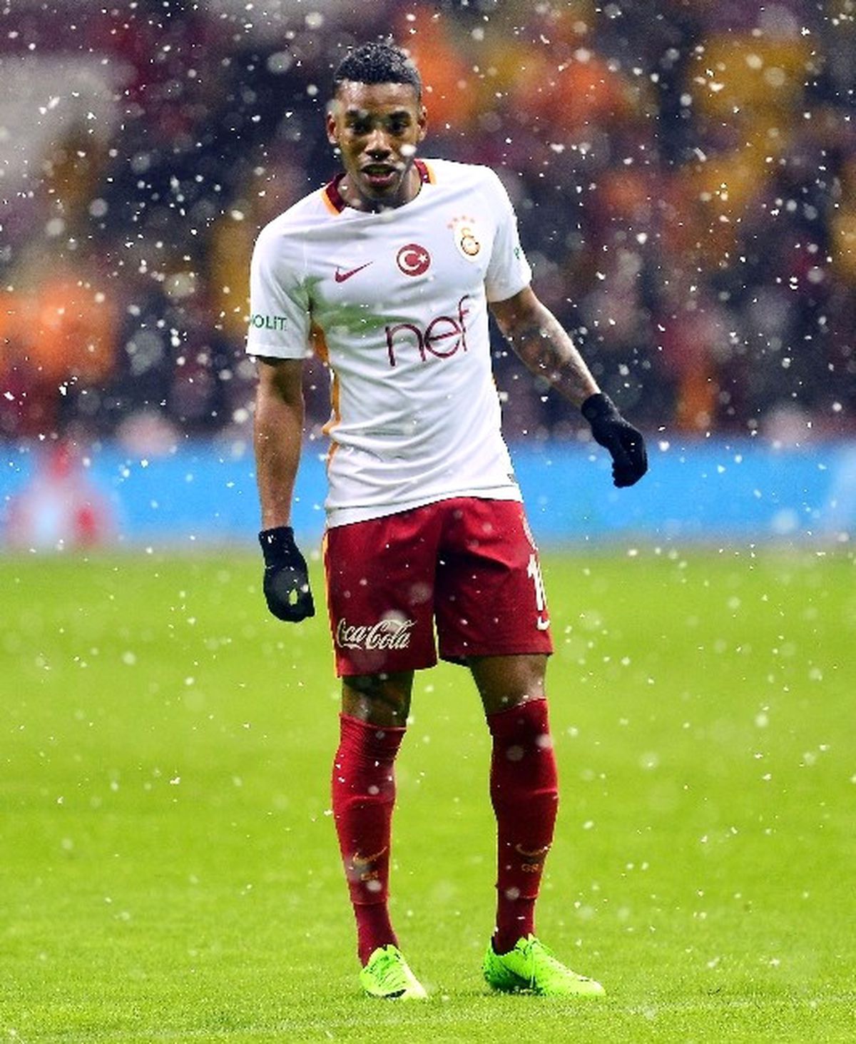 Garry İlk Kez İlk 11\'de
