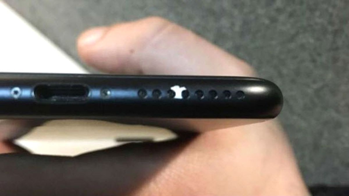İphone 7\'de "Soyulma" Sorunu!