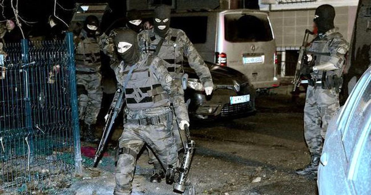 İstanbul\'da Terör Örgütü PKK\'ya Operasyon (3)