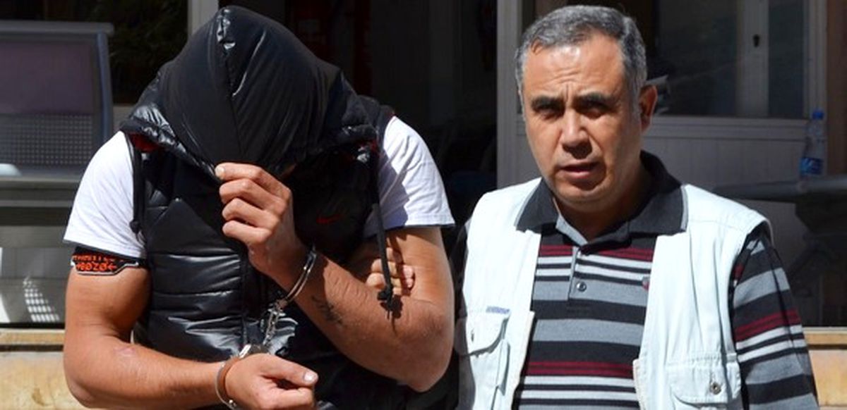 Levyeli Hırsız Polis Tarafından Yakalandı