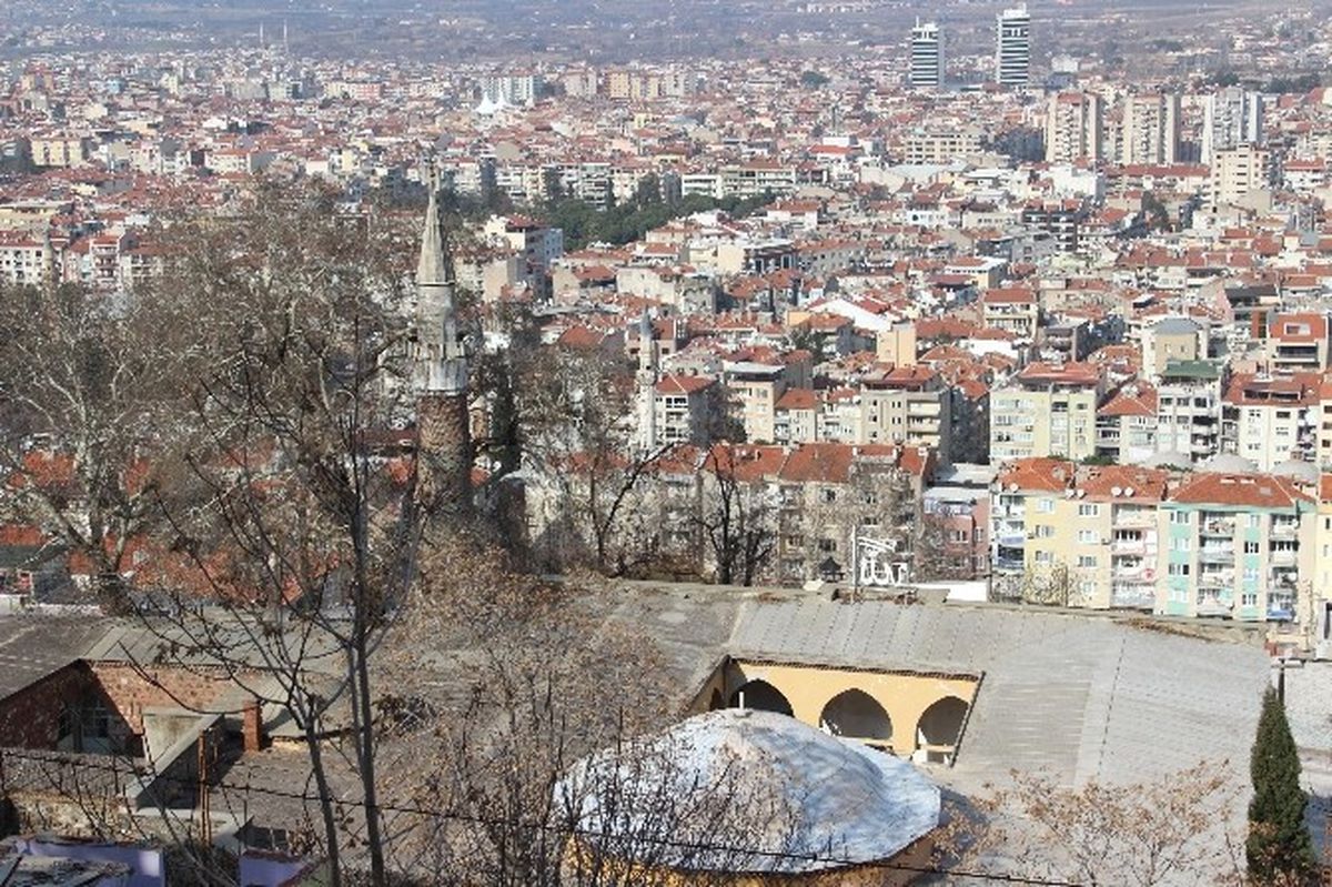 Manisalılar İzmir\'e Kaçıyor