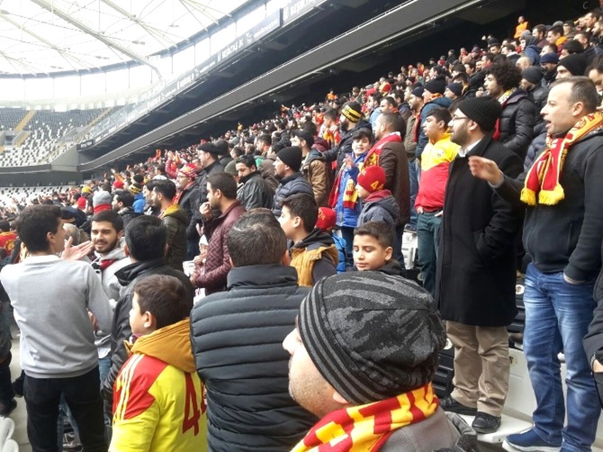 Mastöb\'den Evkur Yeni Malatyaspor\'a İstanbul\'da Tribün Desteği