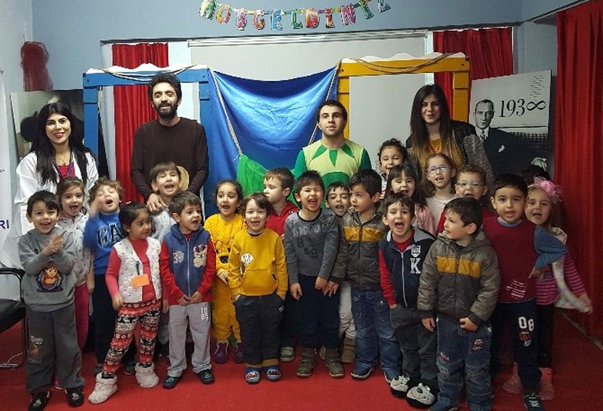 Nazilli\'de Minikler Tiyatroyla Eğlendi