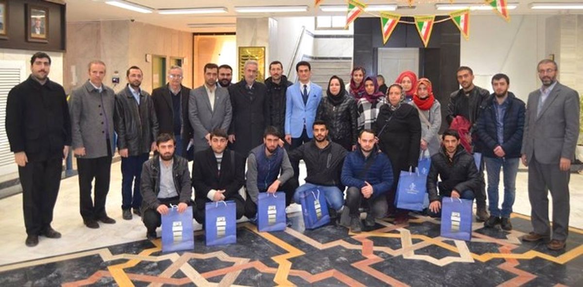 Tyb Erzurum Şubesi Gençlik Kolları Tebriz\'e Çıkarma Yaptı