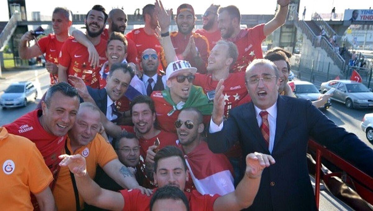 Abdürrahim Albayrak Galatasaray Taraftarına Seslendi