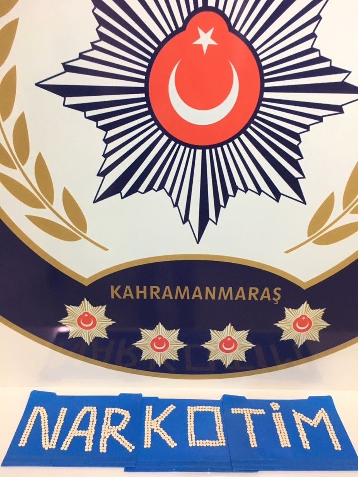 Aile Boyu Uyuşturucu Şebekesi Yakalandı