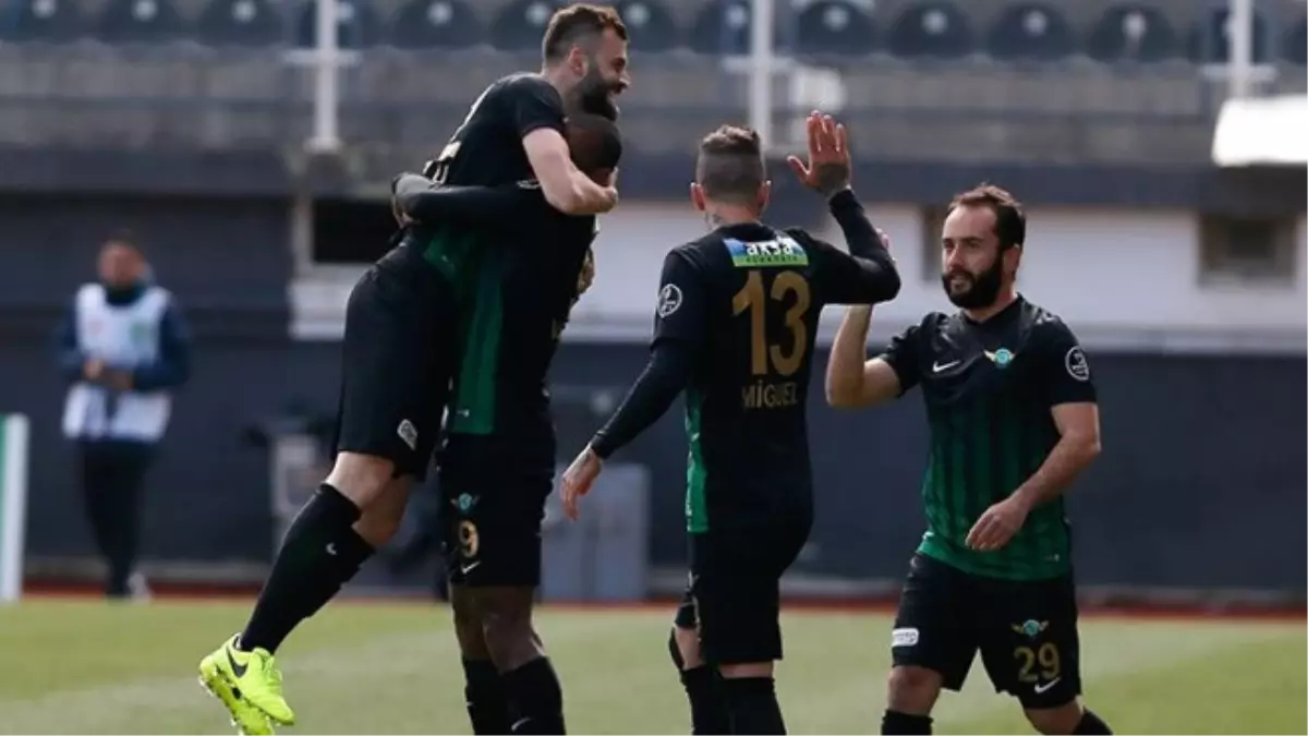 Akhisar Belediyespor-Çaykur Rizespor: 1-0