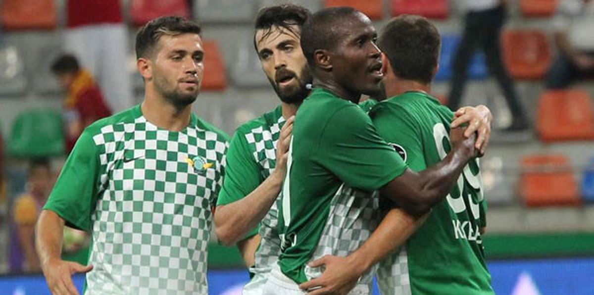 Akhisar Belediyespor\'da Üç Puan Sevinci