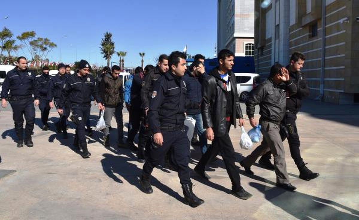 Antalya\'da Gözaltına Alınan 9 Deaş Şüphelisi Adliyede
