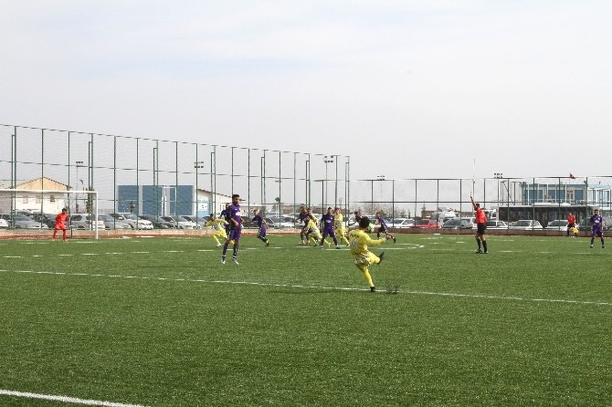 Bağlar Belediyespor Muşspor\'u 1-0 Yendi
