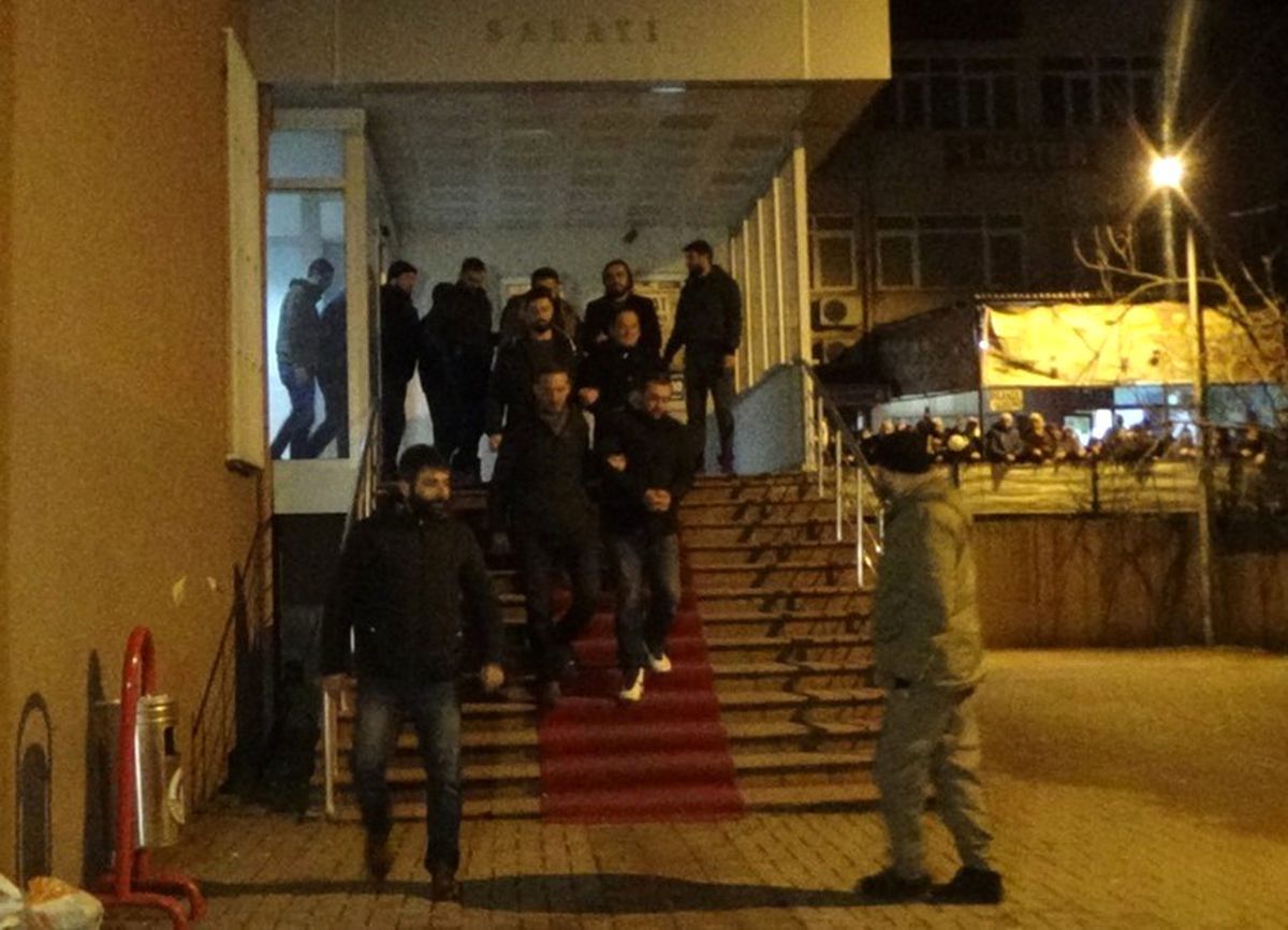 Bartın\'da Ulus Müftüsü ile 7 Kişi Fetö\'den Tutuklandı