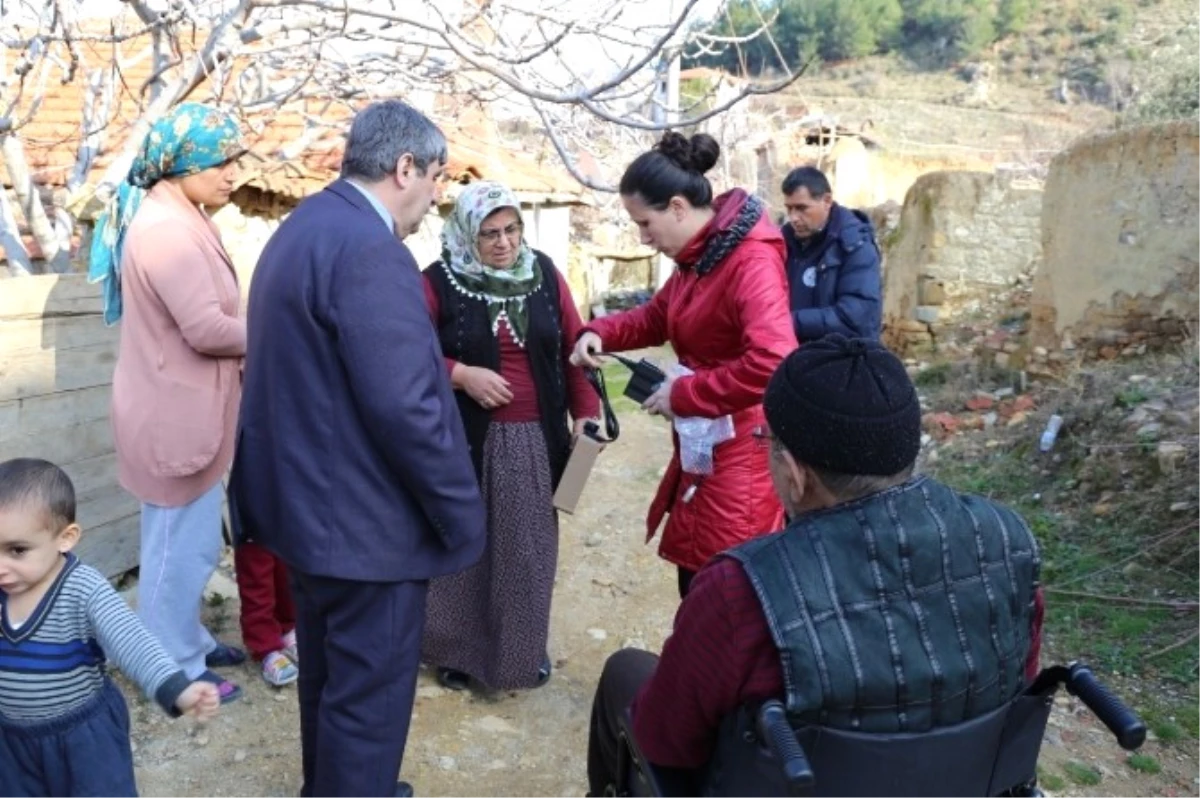 Burhaniye\'de Belediye Engelli Vatandaşı Sevindirdi