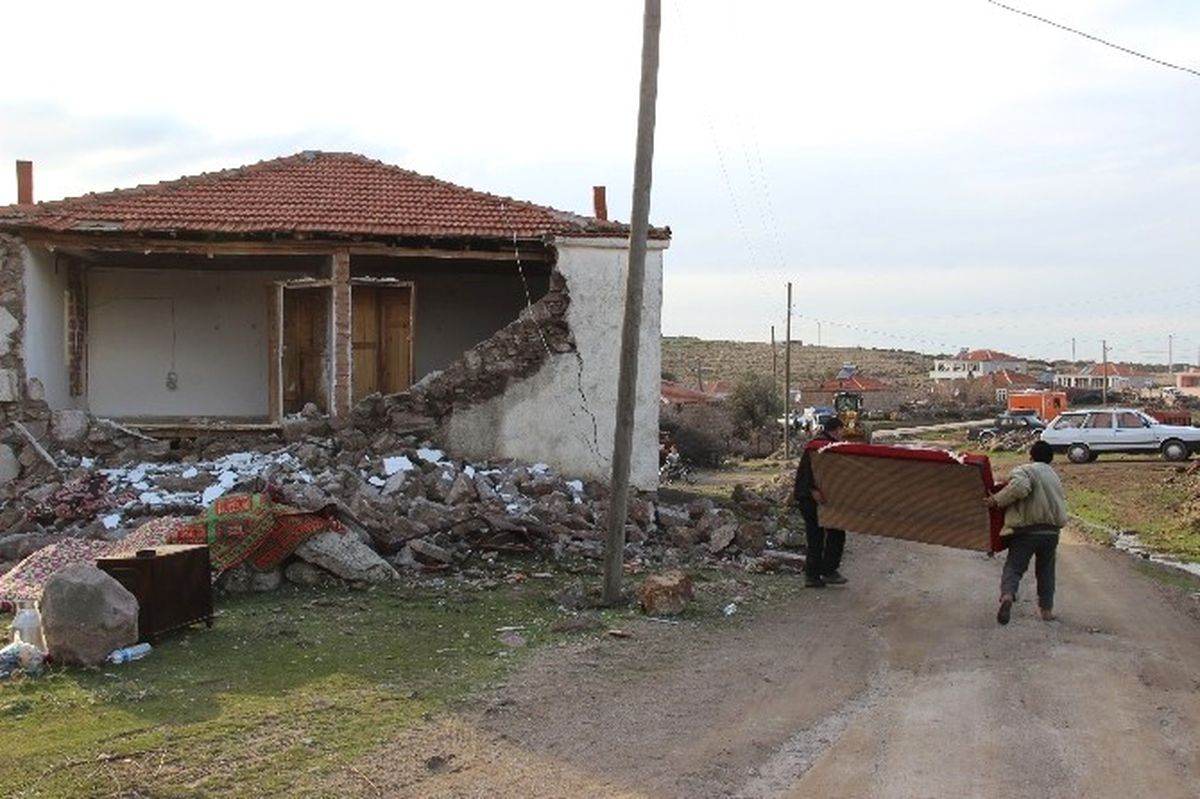 Çanakkale\'de Bir Haftada 807 Kez Deprem Meydana Geldi