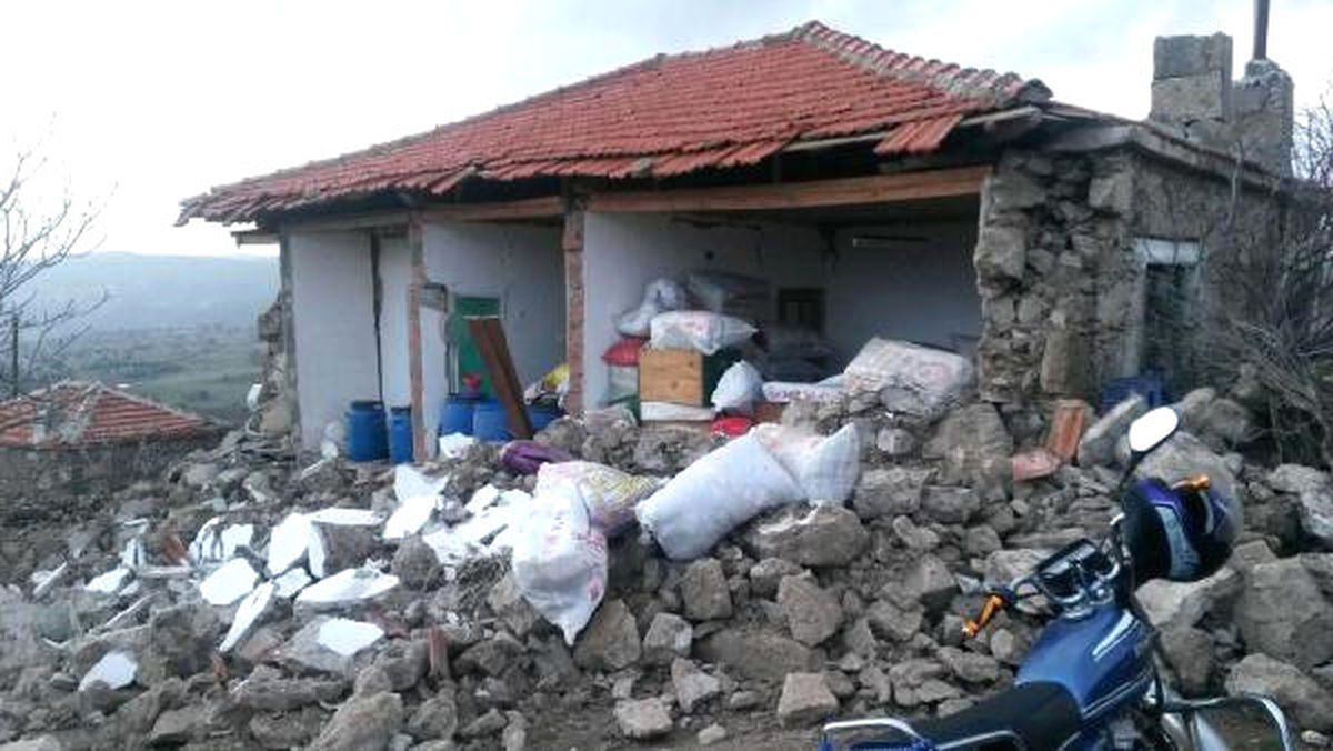 Çanakkale Deprem Bölgesinde 954 Yapı Hasar Gördü