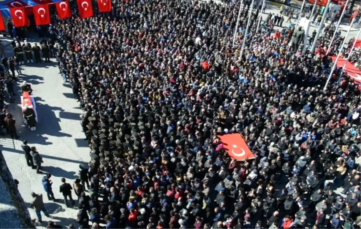 Denizlili Şehit Son Yolculuğuna Uğurlandı (1)