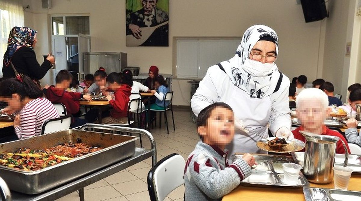 Engelli Okullarında Her Gün 5 Bin Öğrenciye Yemek