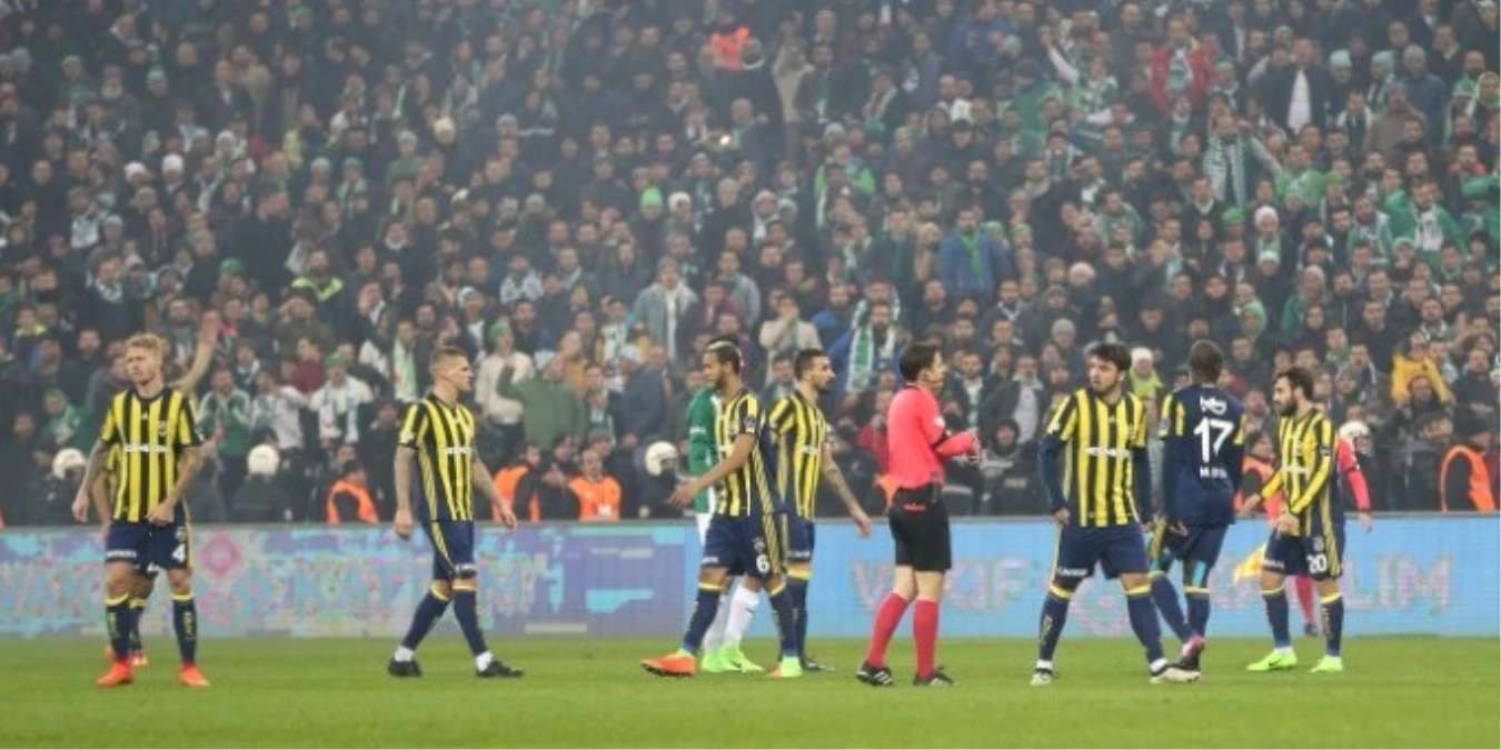 Fenerbahçe\'de Hakem İsyanı Sürüyor!