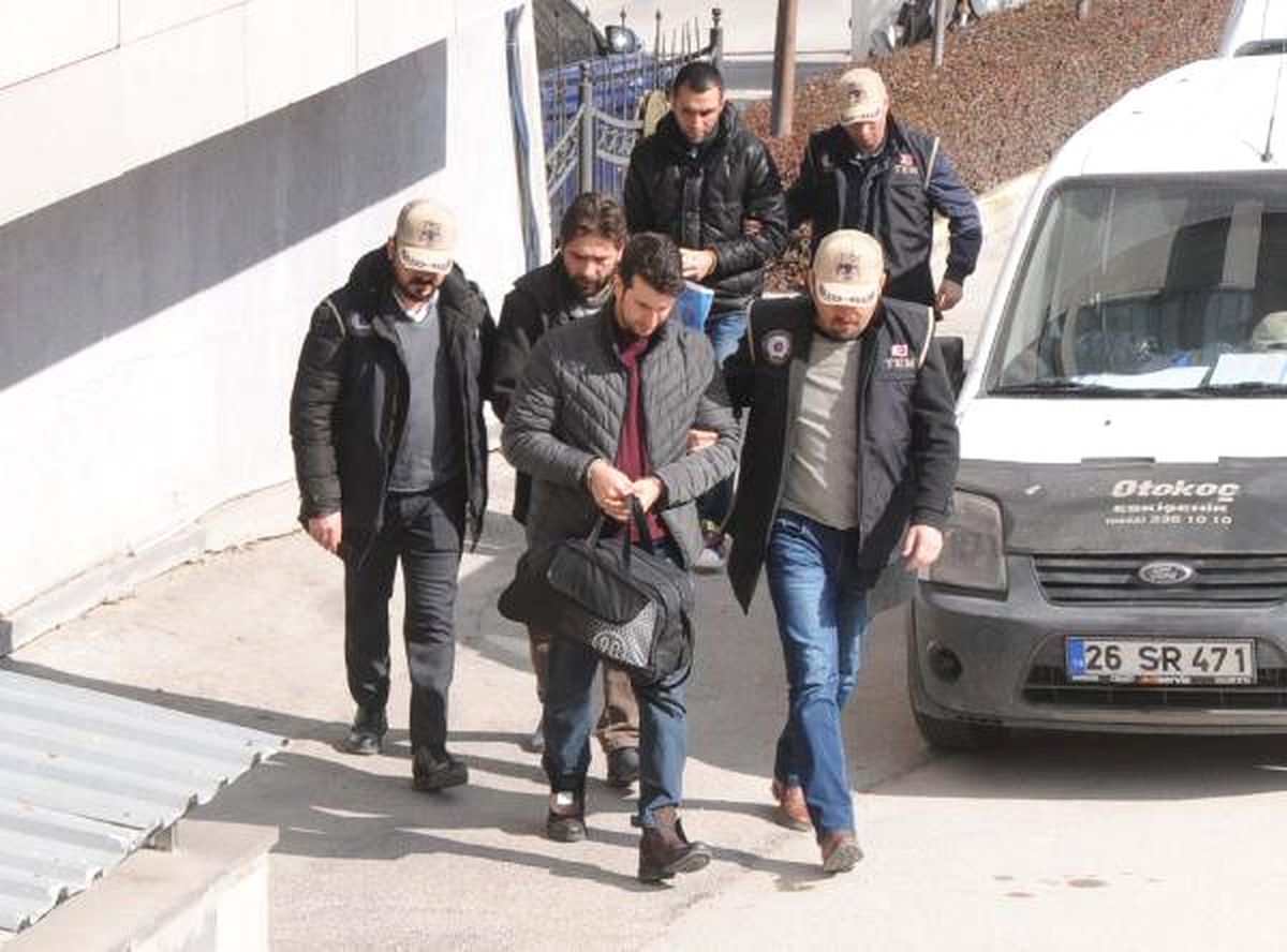 Fetö Şüphelisi 2 Jandarma Astsubay Tutuklandı