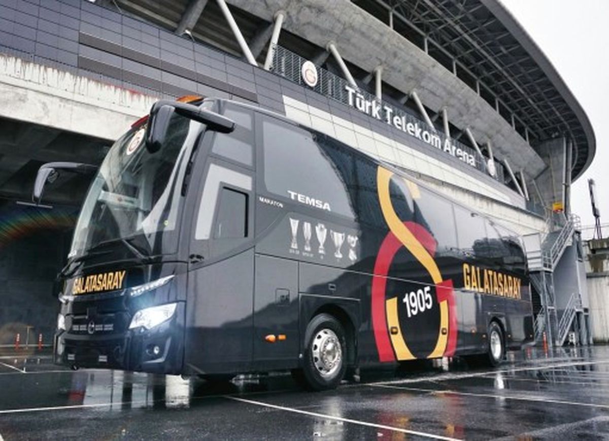 Galatasaray\'ın Yeni Takım Otobüsü