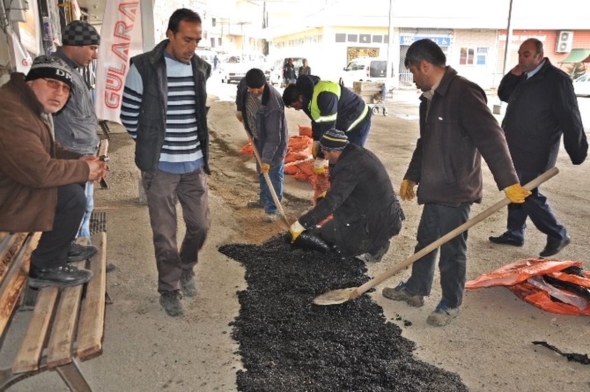 Gölbaşı Otogarında Yama Çalışması Yapıldı