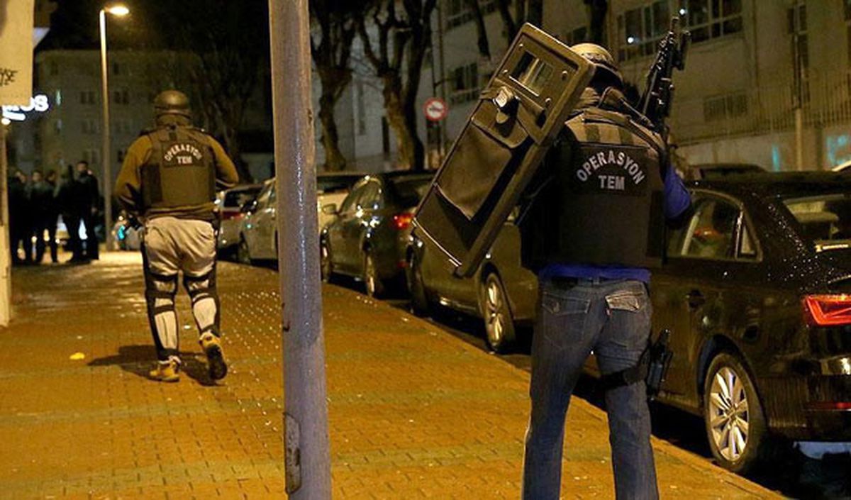 İstanbul\'da Terör Operasuyonu