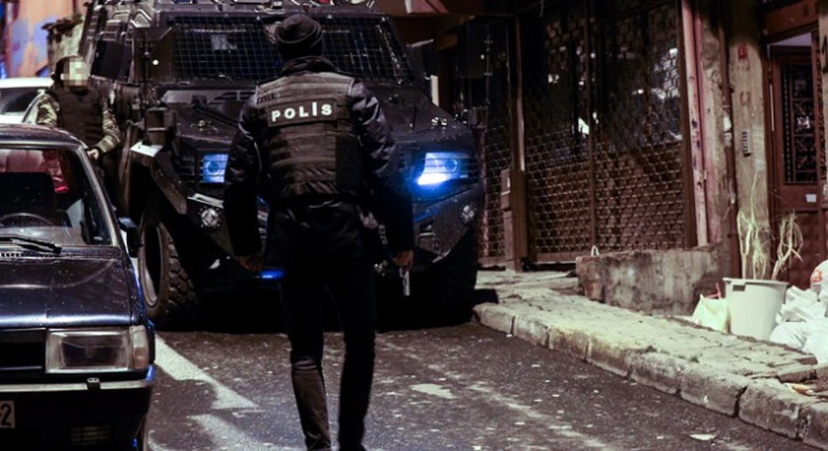 İstanbul\'da Terör Operasyonu