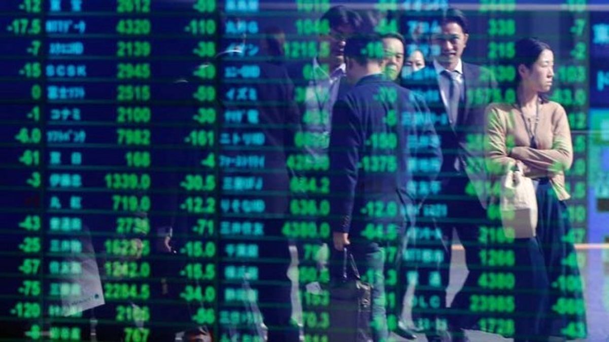 Japonya\'da Büyüme Yavaşladı